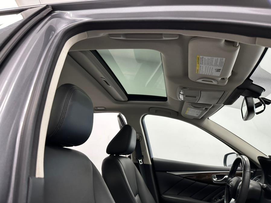 2019 Infiniti Q50 3.0t LUXE AWD photo