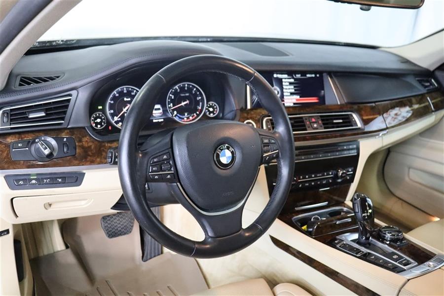 2014 BMW MDX ALPINA B7 SWB xDrive photo