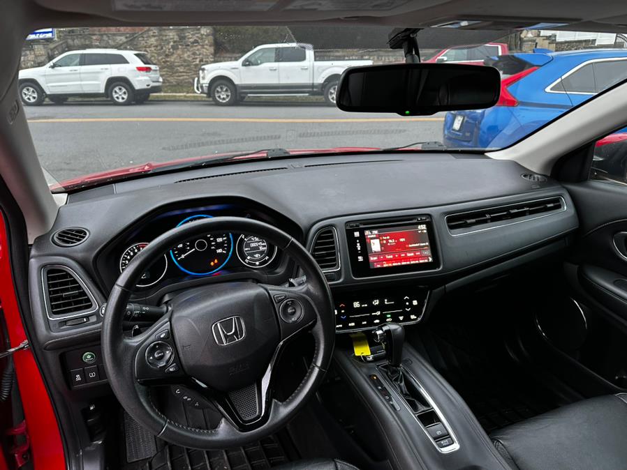 2018 Honda HR-V EX-L Navi AWD CVT photo