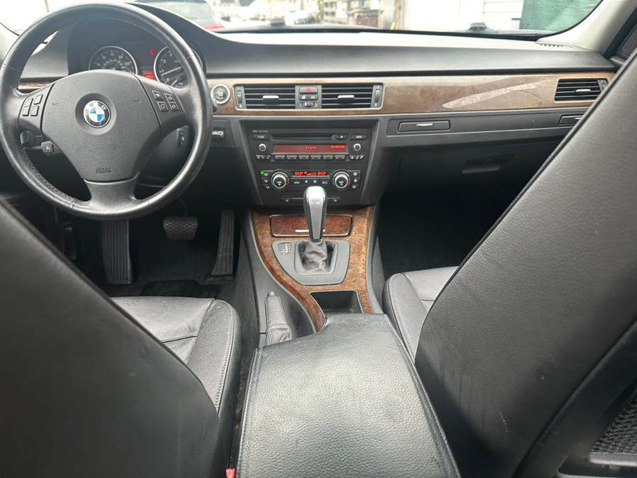 2009 BMW 3-Series 328xi photo