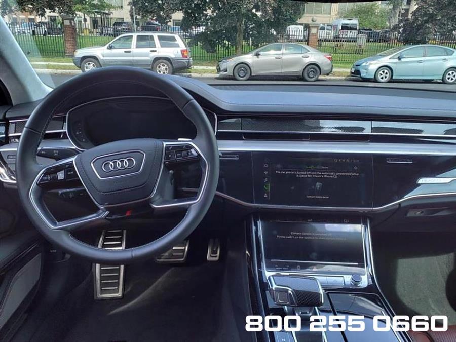 2020 Audi S8 BASE photo