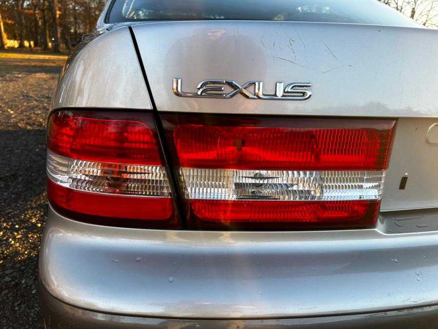 2000 Lexus ES 300 photo