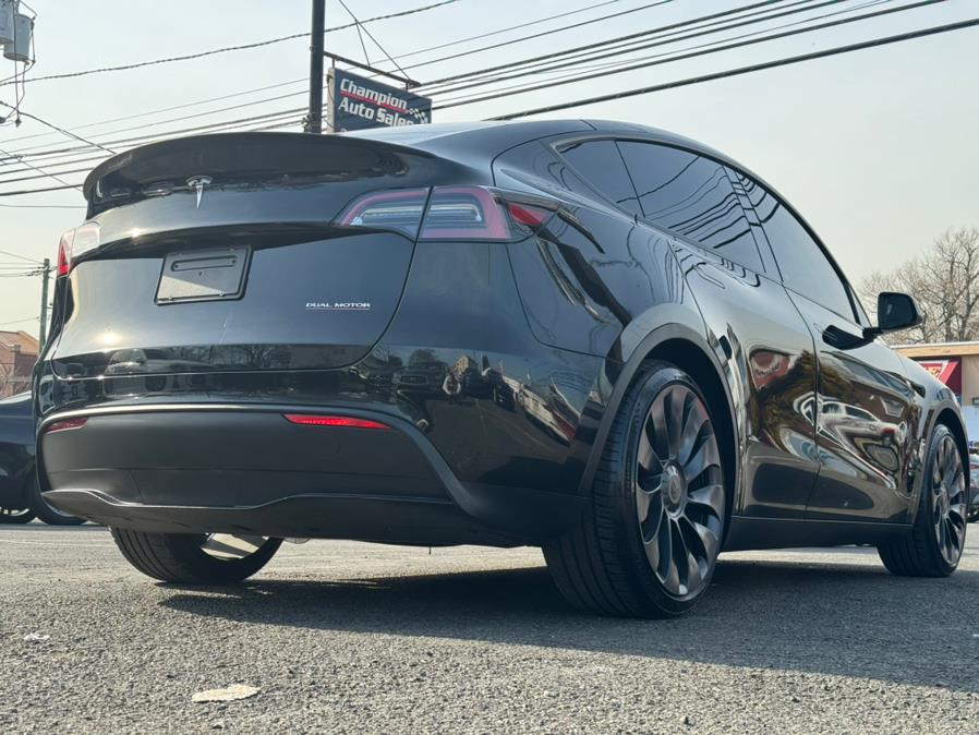 2023 Tesla Model Y Performance AWD photo