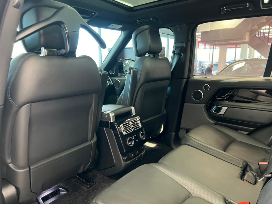 2019 Land Rover Range Rover V8 Supercharged SWB photo