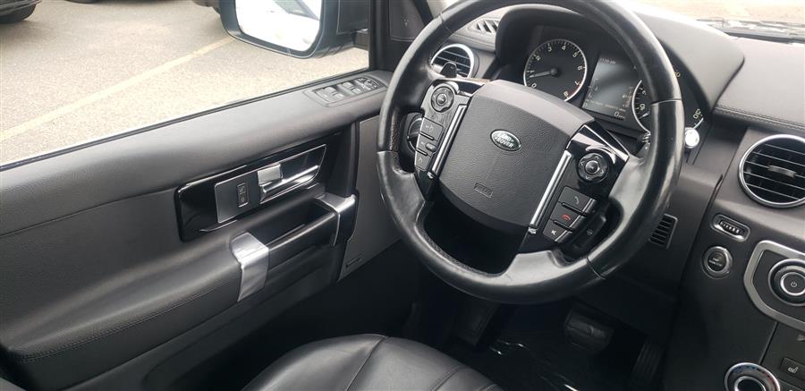 2016 Land Rover LR4 4WD 4dr HSE Silver Edition photo