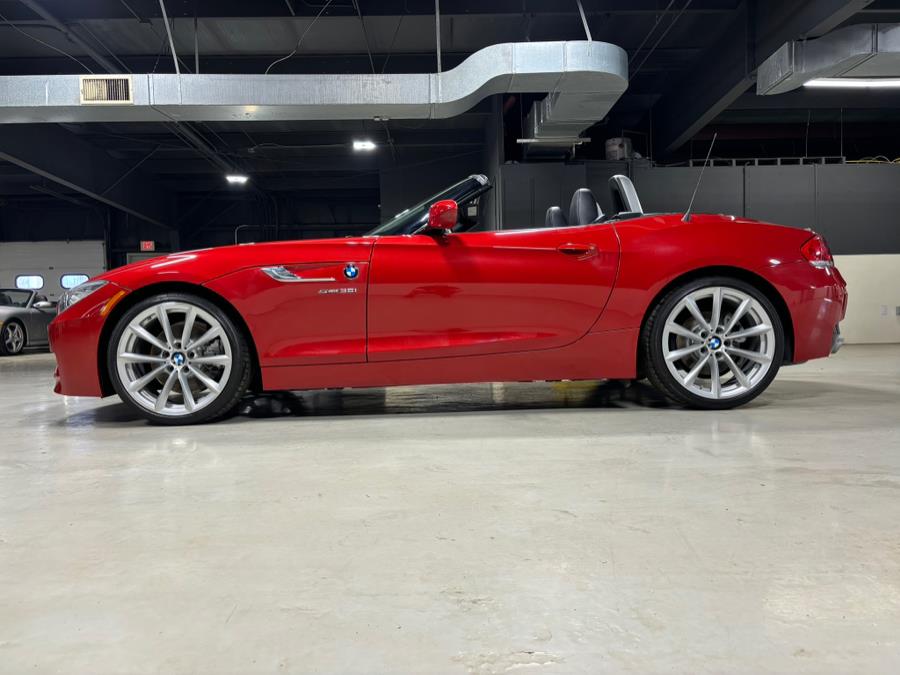 The 2016 BMW Z4 2dr Roadster sDrive35i photos
