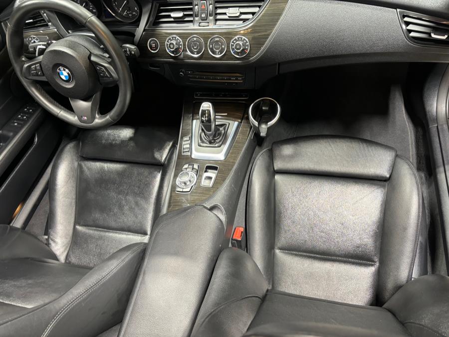 2016 BMW Z4 2dr Roadster sDrive35i photo