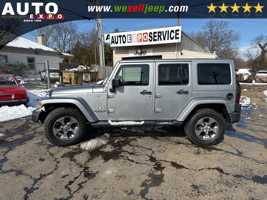 2016 Jeep Wrangler Unlimited 4WD 4dr Sahara photo