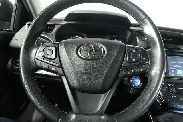 2018 Toyota Avalon Hybrid XLE Premium photo