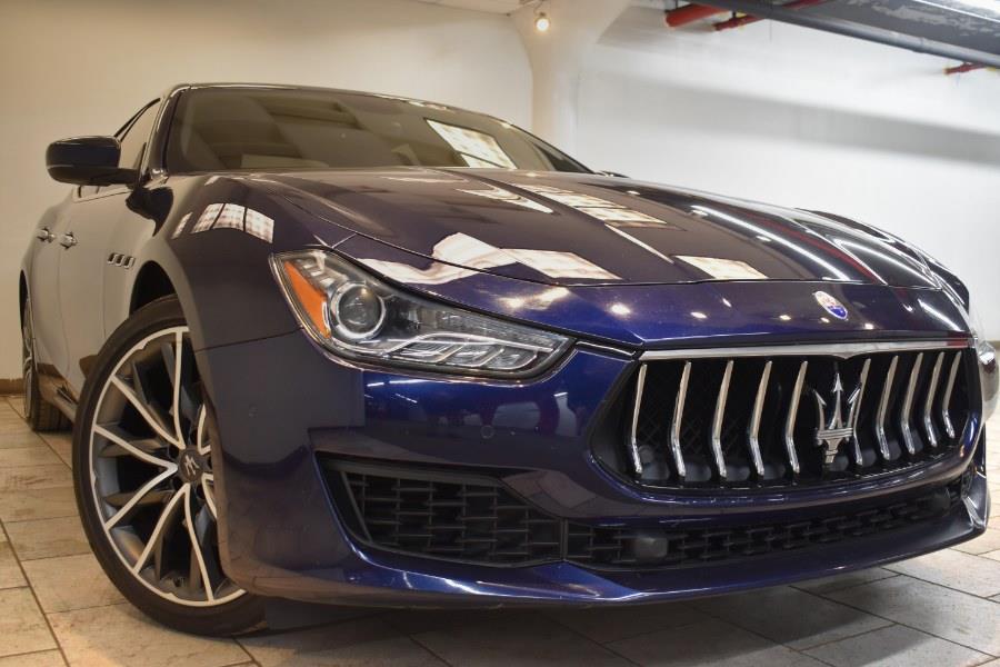 The 2019 Maserati Ghibli 3.0L photos