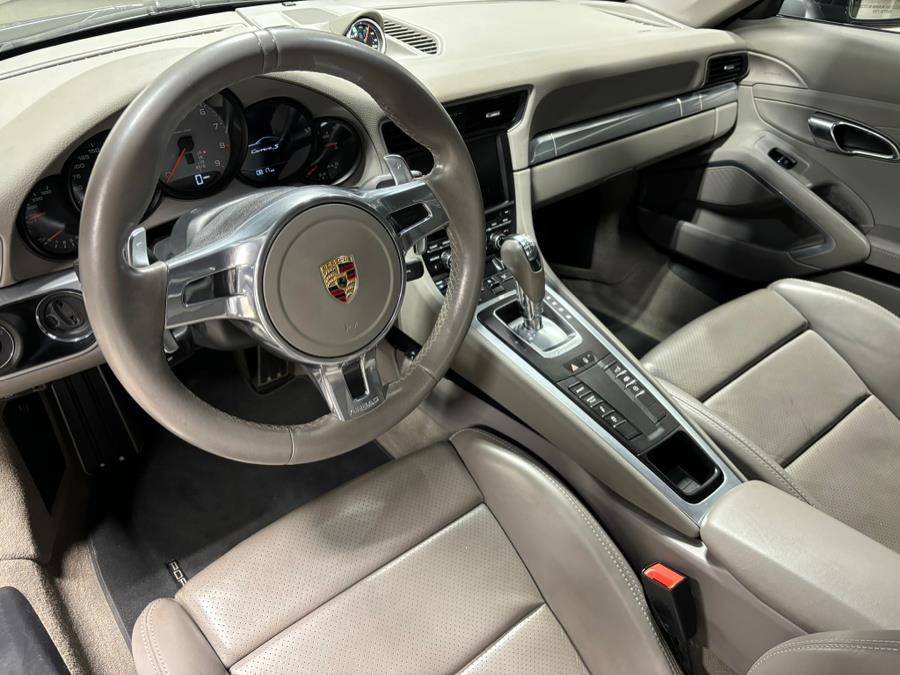 2012 Porsche 911 Carrera 4S photo