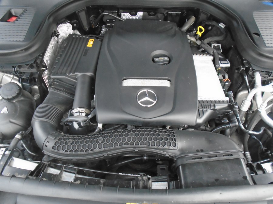 2019 Mercedes-Benz GLC GLC 300 4MATIC SUV photo