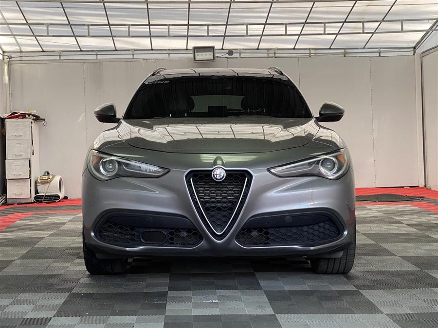 2019 Alfa Romeo Stelvio Ti Sport photo