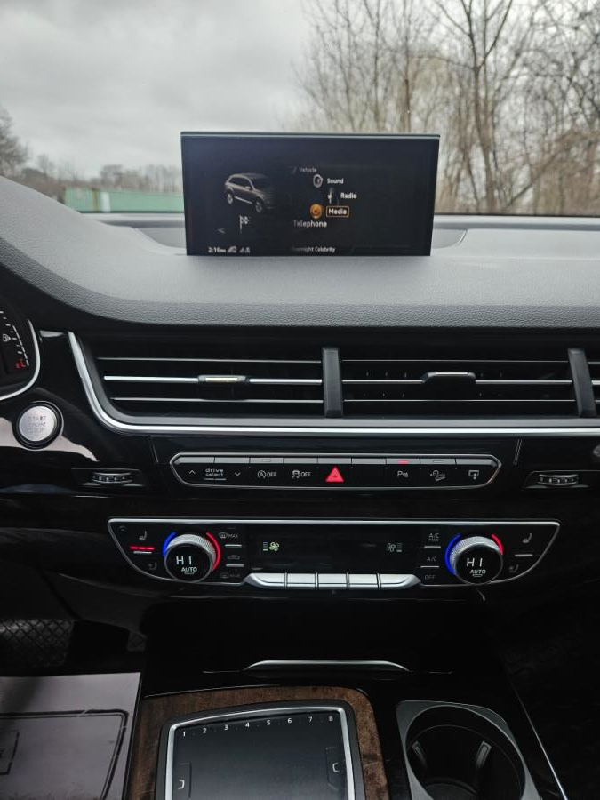 2017 Audi Q7 3.0 TFSI Premium Plus photo