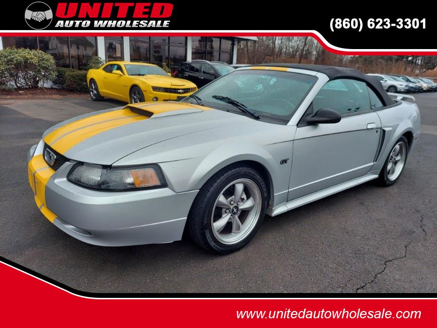 2001 Ford Mustang GT photo
