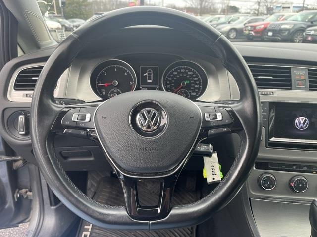 2015 Volkswagen Golf TDI S 4-Door photo