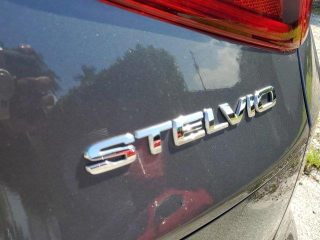 2020 Alfa Romeo Stelvio photo