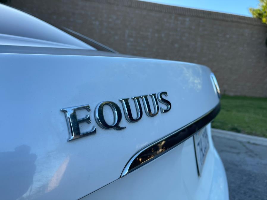 2015 Hyundai Equus 4dr Sdn Ultimate photo
