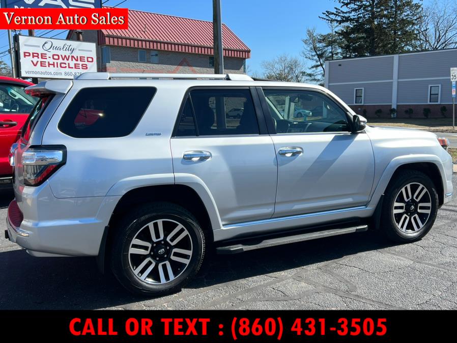 2022 Toyota 4Runner Limited 4WD (Natl) photo