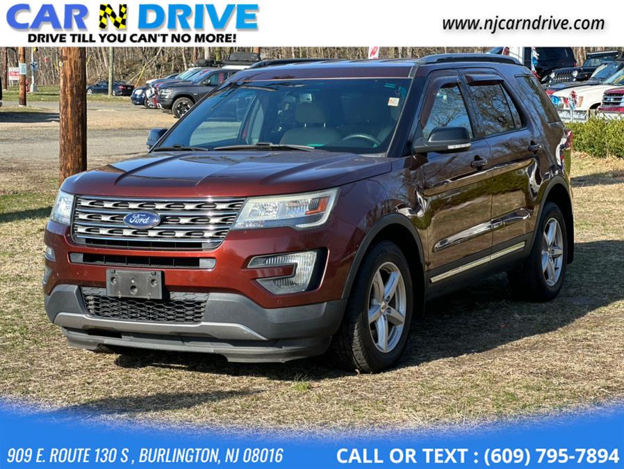 The 2016 Ford Explorer XLT 4WD photos