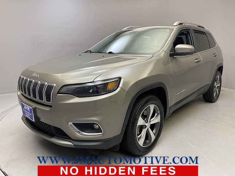 The 2019 Jeep Cherokee Limited photos