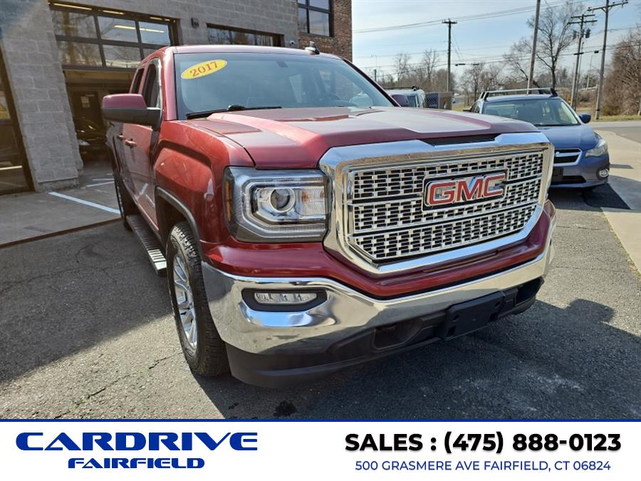 The 2017 GMC Sierra 1500 4WD Double Cab 143.5