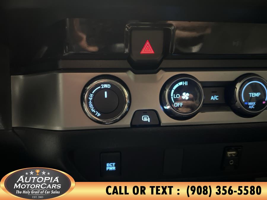 2018 Toyota Tacoma SR Double Cab 5'' Bed V6 4x4 A photo