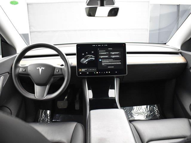 2021 Tesla Model Y Long Range photo