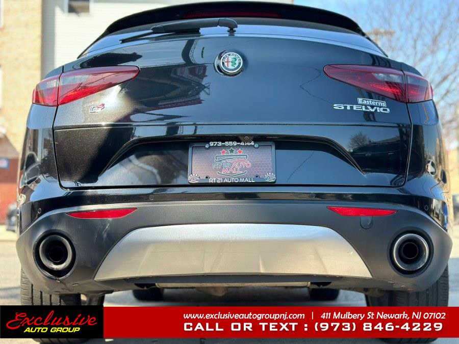2018 Alfa Romeo Stelvio Ti Sport AWD photo