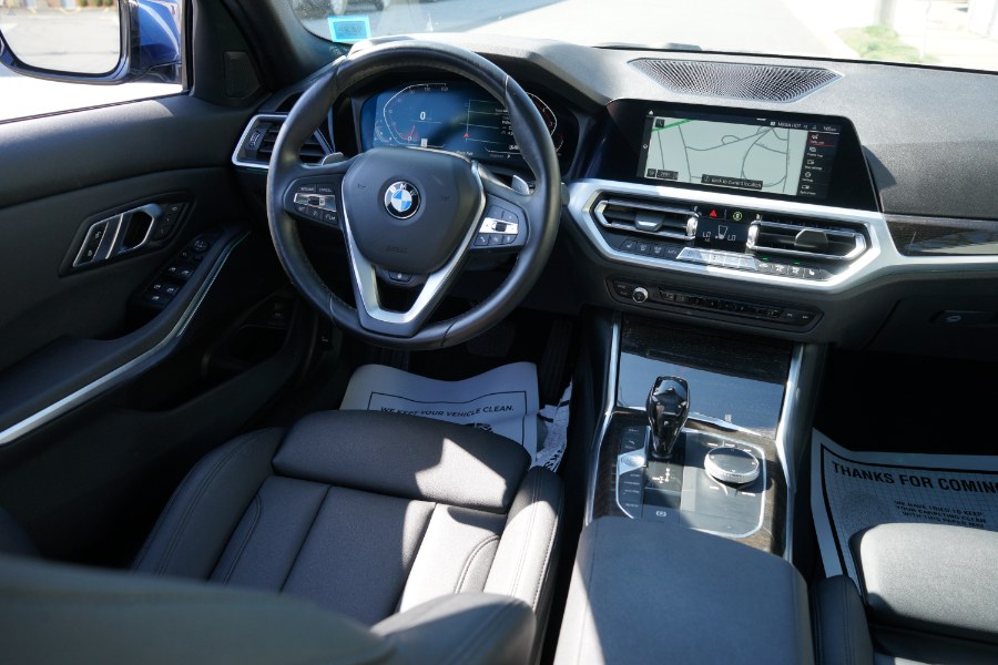 2020 BMW 3-Series 330i xDrive photo