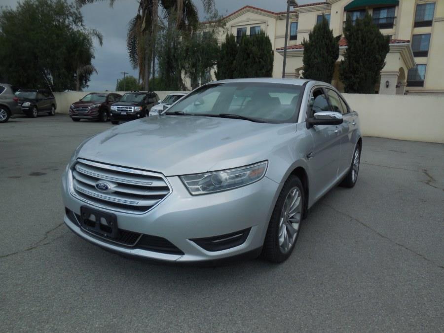 The 2013 Ford Taurus Limited photos
