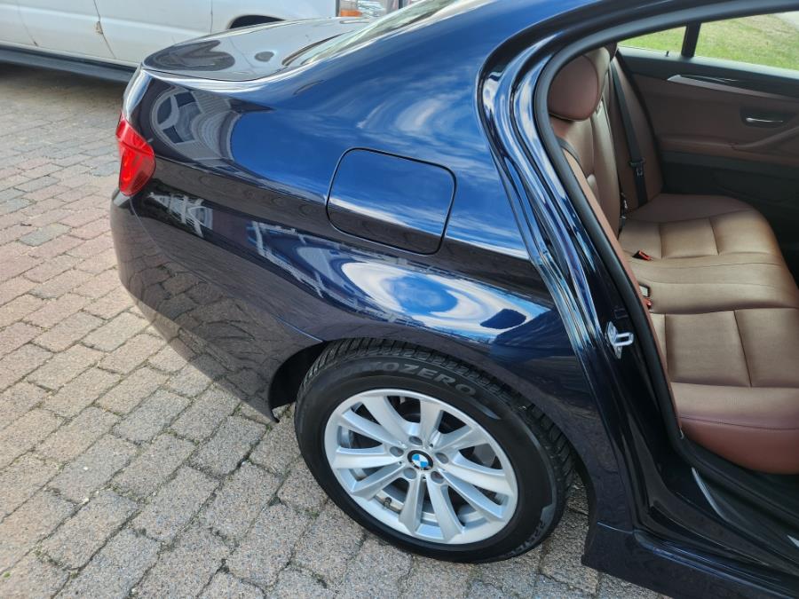 2016 BMW 5-Series 4dr Sdn 528i xDrive AWD photo