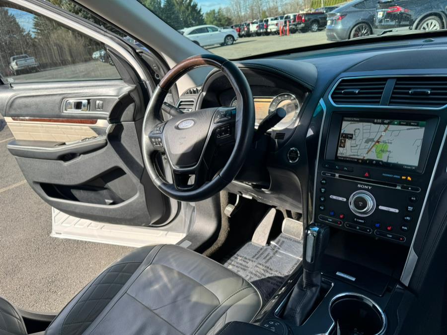 2016 Ford Explorer 4WD 4dr Platinum photo