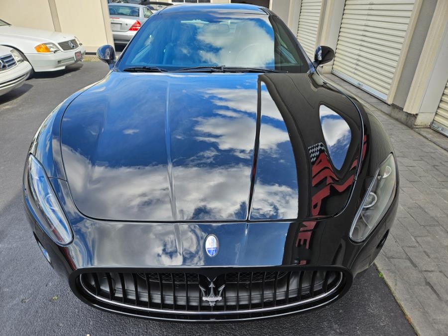 2009 Maserati GranTurismo S photo