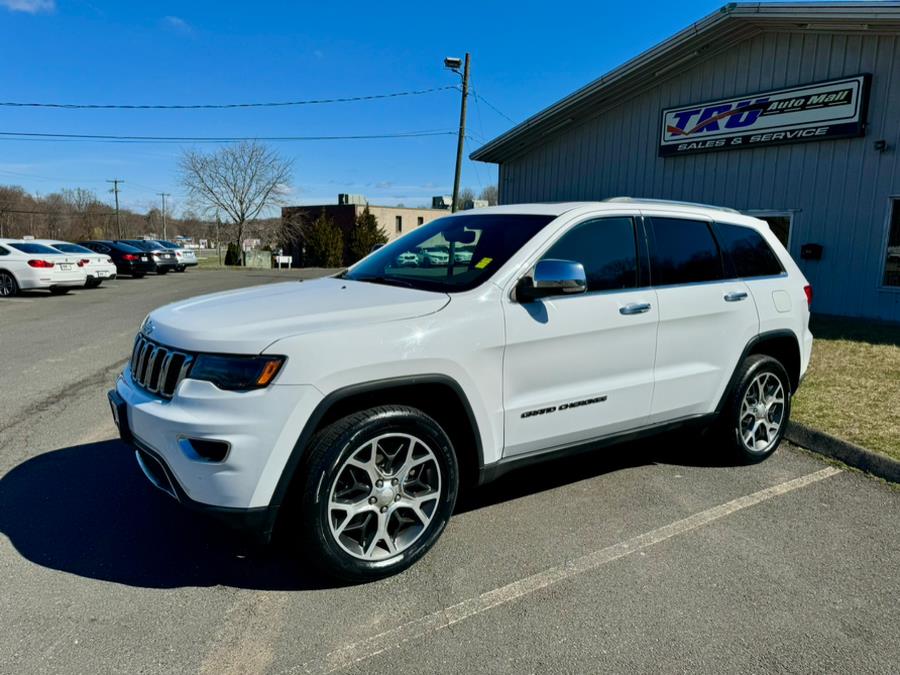 The 2019 Jeep Grand Cherokee Limited 4x4 photos