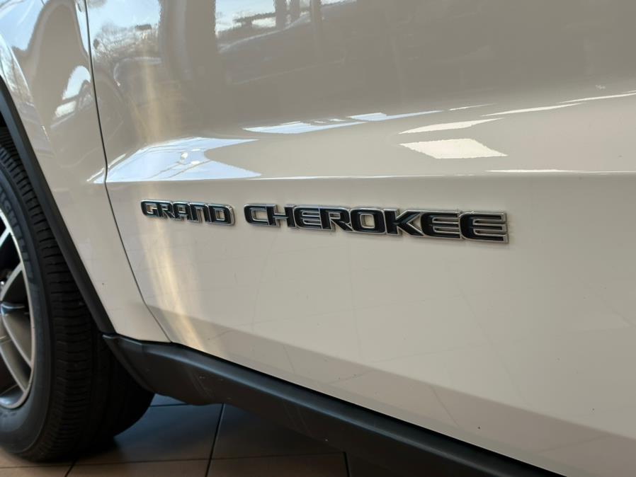 2021 Jeep Grand Cherokee Limited  4x4 photo