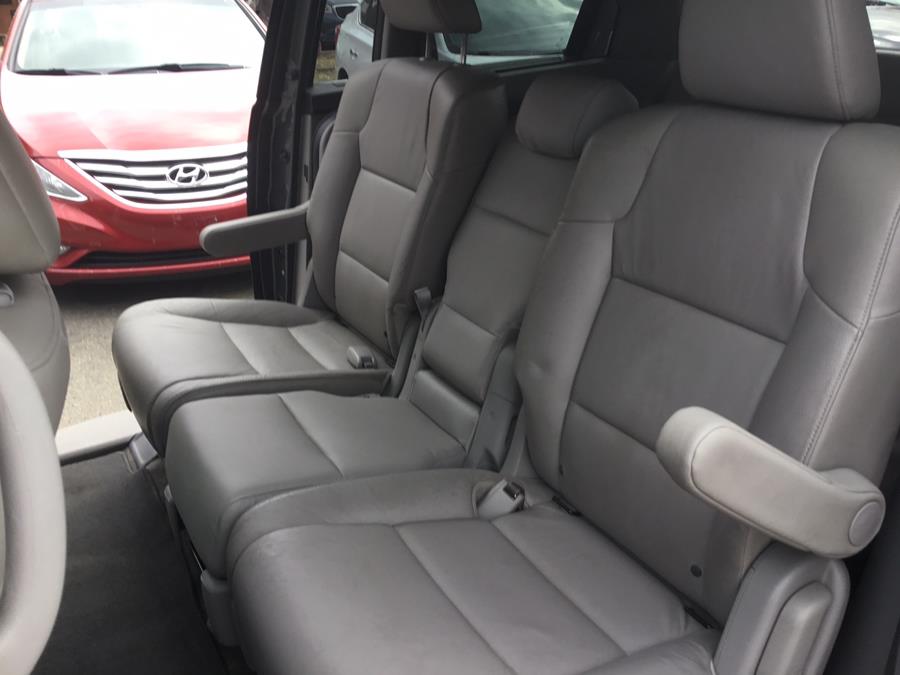 2013 Honda Odyssey 4dr EX-L v6 photo