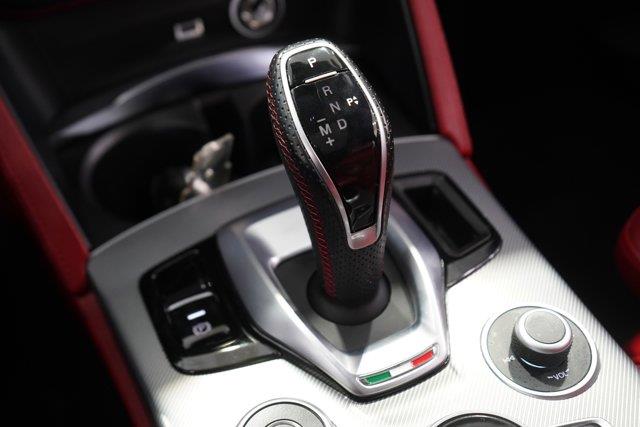 2020 Alfa Romeo Stelvio Ti Sport photo