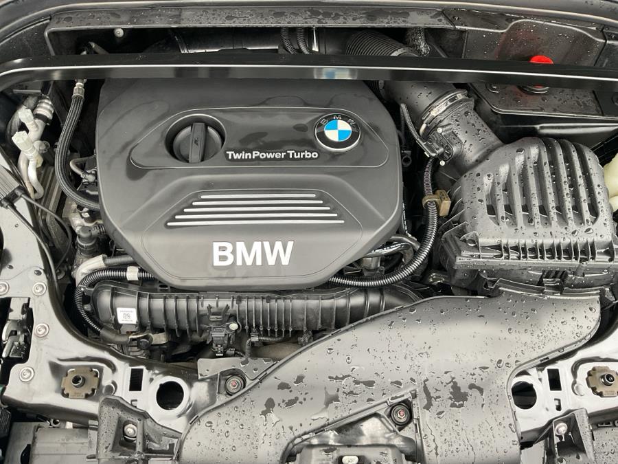 2017 BMW X1 xDrive28i Sports Activity Vehi photo