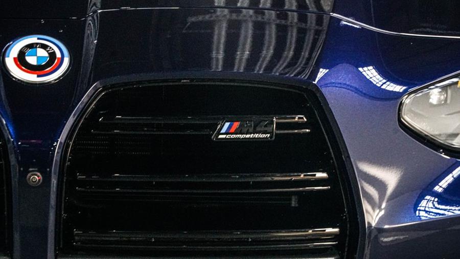 2023 BMW M4 Competition photo