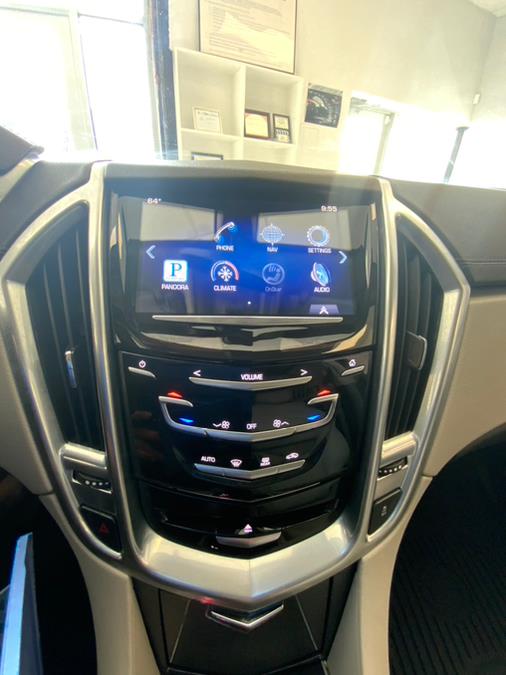 2013 Cadillac SRX photo