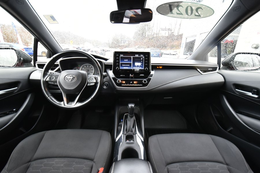 2021 Toyota Corolla Hatchback SE CVT photo