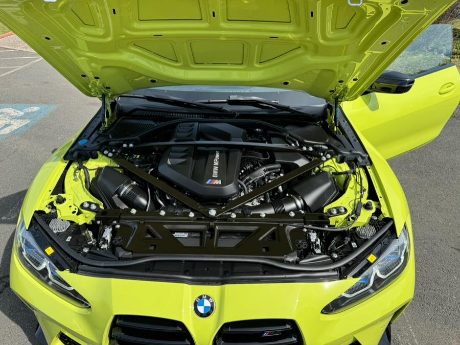 2021 BMW M4 Competition Coupe photo