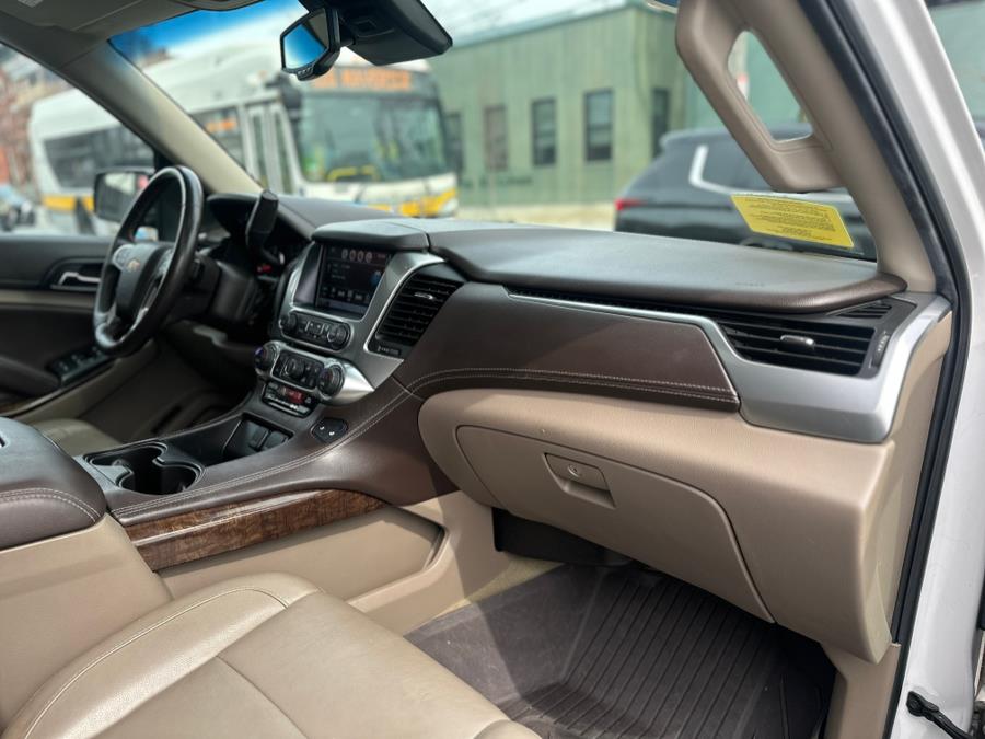 2017 Chevrolet Tahoe 4WD 4dr LT photo