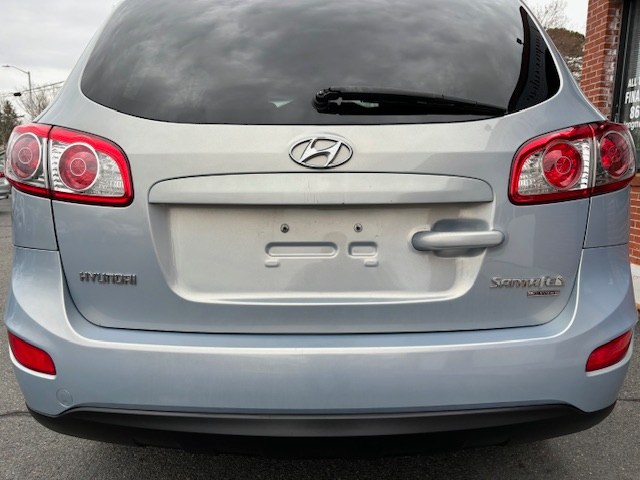 2010 Hyundai Santa Fe GLS photo