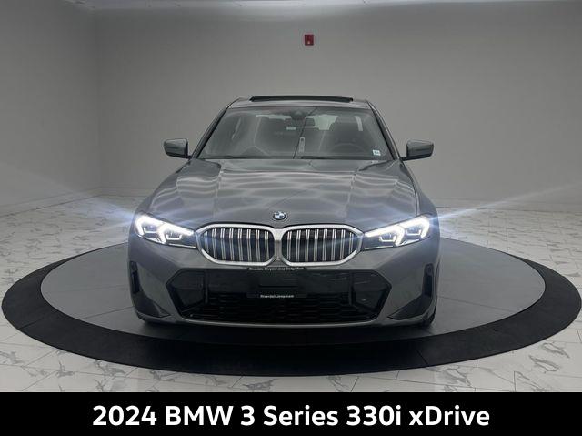 2024 BMW 3-Series 330i xDrive photo
