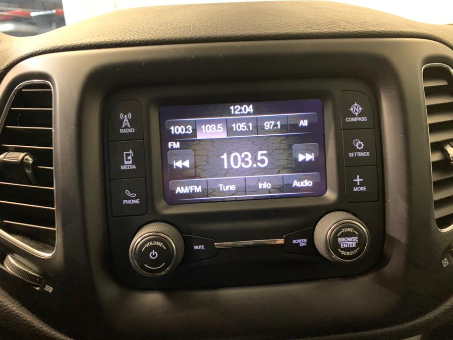 2018 Jeep Compass Latitude 4x4 photo