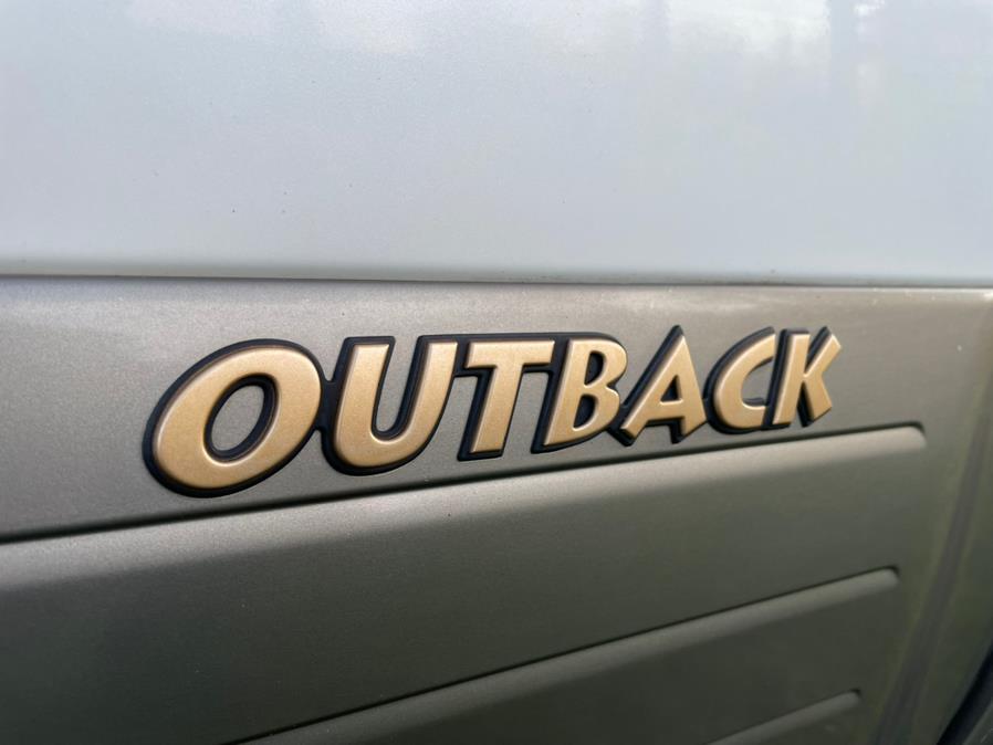 2003 Subaru Outback H6-3.0 photo