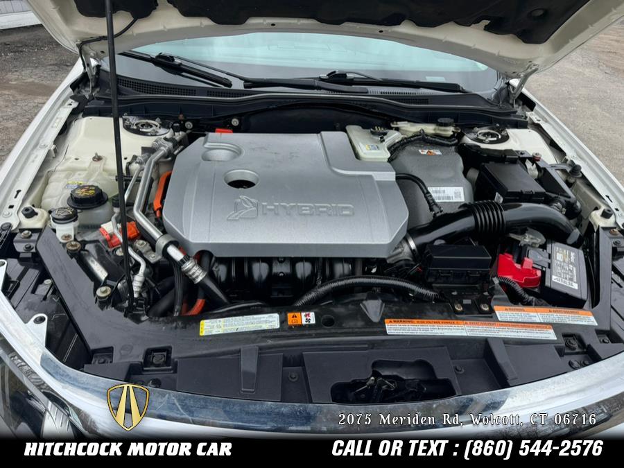 2011 Ford Fusion Hybrid photo