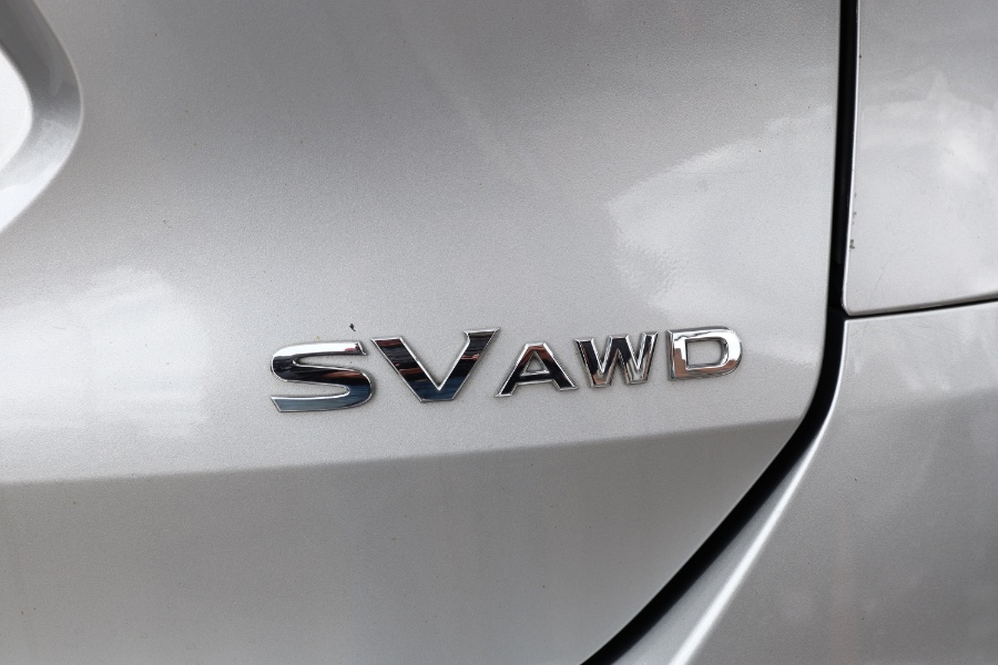 2015 Nissan Rogue AWD 4dr SV photo